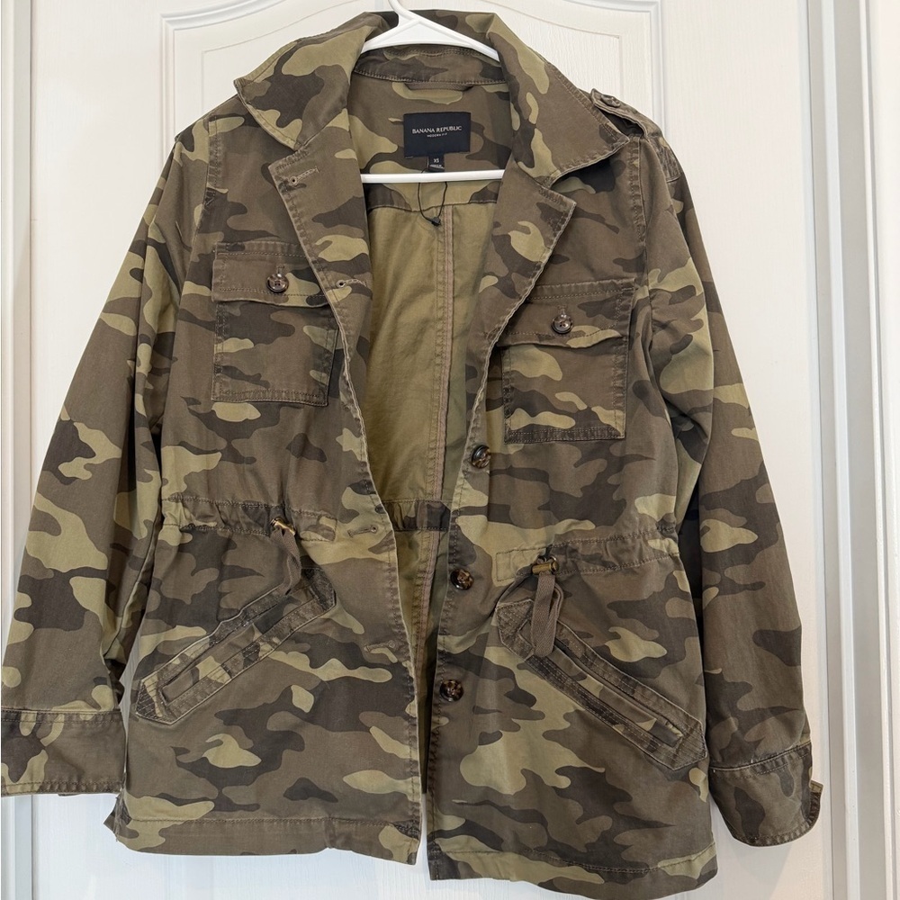 Banana Republic Camouflage Jacket